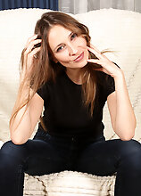 Alexa K Hot In Jeans