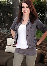 Milf Redhead Violet Rose Naked In The Backyard.